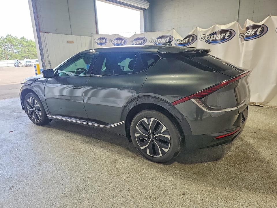 2023 KIA EV6 WIND 2