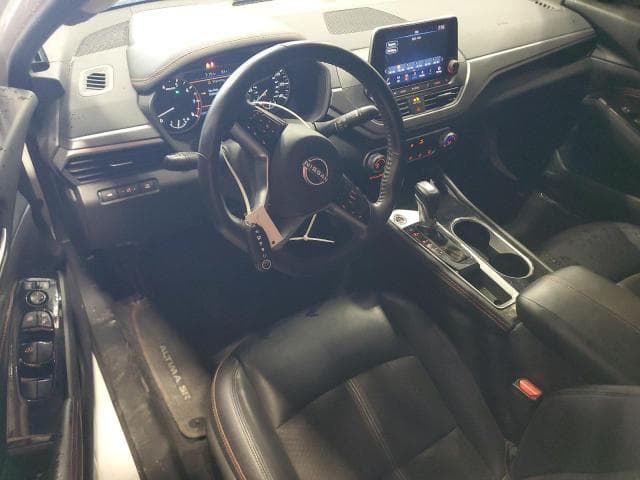 2023 NISSAN ALTIMA SR 8