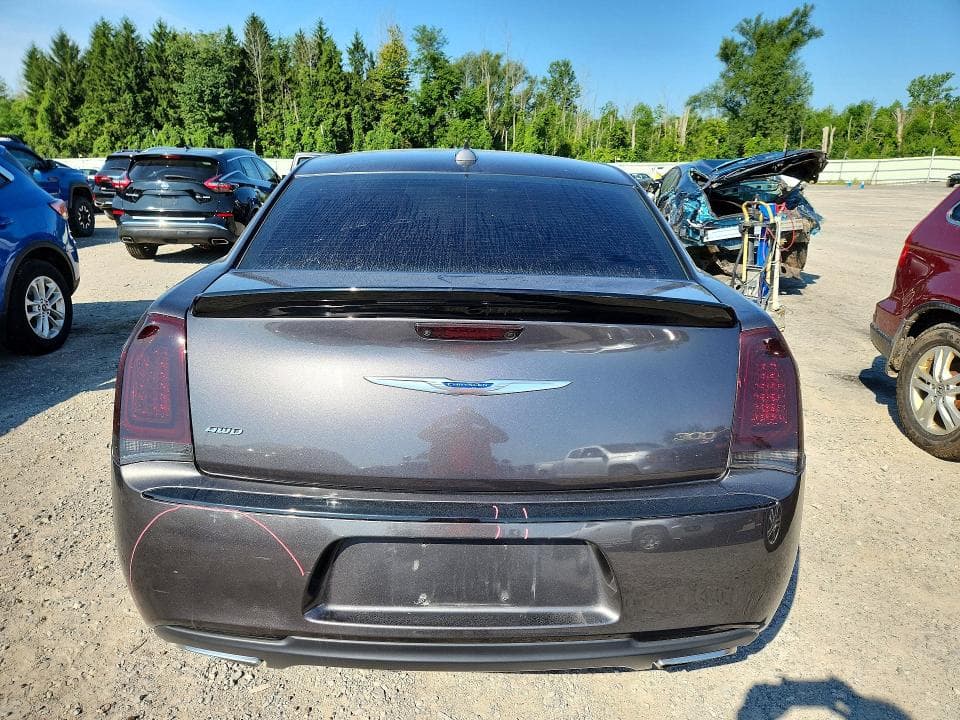 2018 CHRYSLER 300 TOURING 6