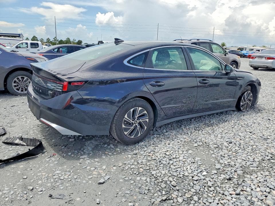 2026 HYUNDAI SONATA HYBRID BLUE 3
