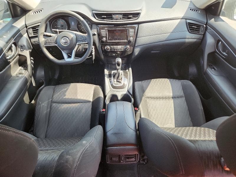 2019 NISSAN ROGUE S 8