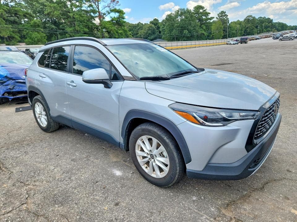 2023 TOYOTA COROLLA CROSS LE 4