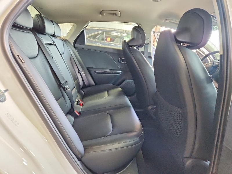 2026 KIA K4 EX 10
