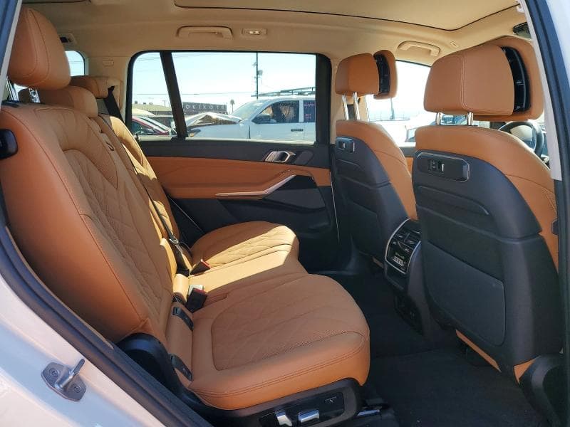 2024 BMW X7 XDRIVE40I 11