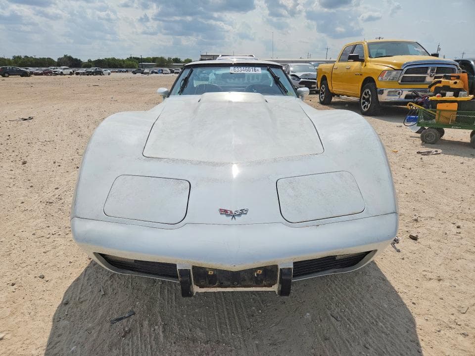 1977 CHEVROLET CORVETTE 5