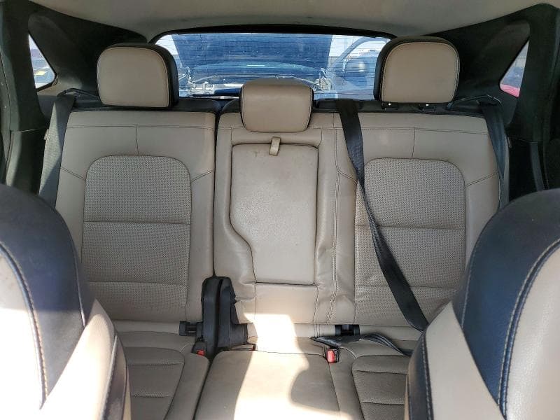 2021 FORD ESCAPE SEL 10