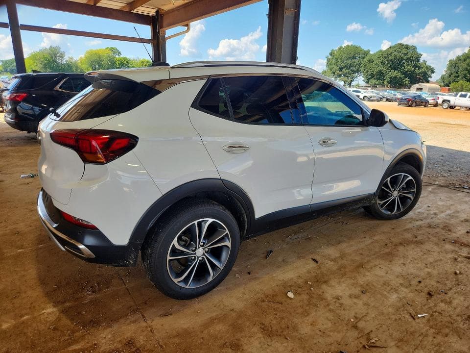 2022 BUICK ENCORE GX ESSENCE 3