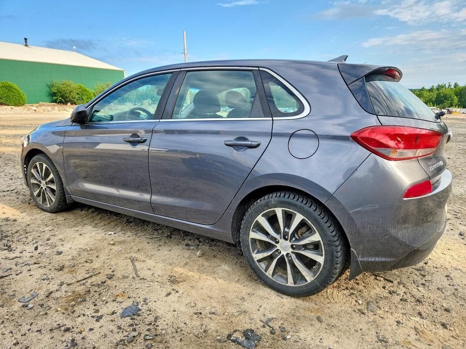 2018 HYUNDAI ELANTRA GT BASE 2