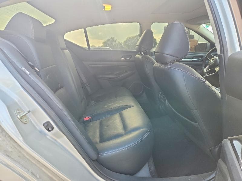 2020 NISSAN ALTIMA SL 10