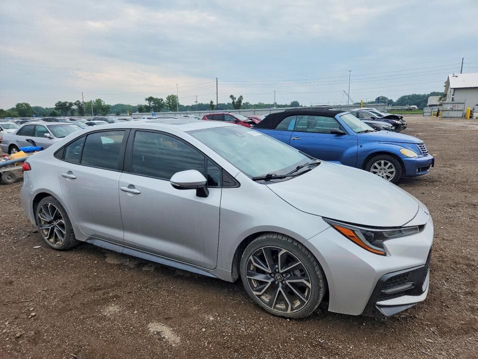 2020 TOYOTA COROLLA SE 4