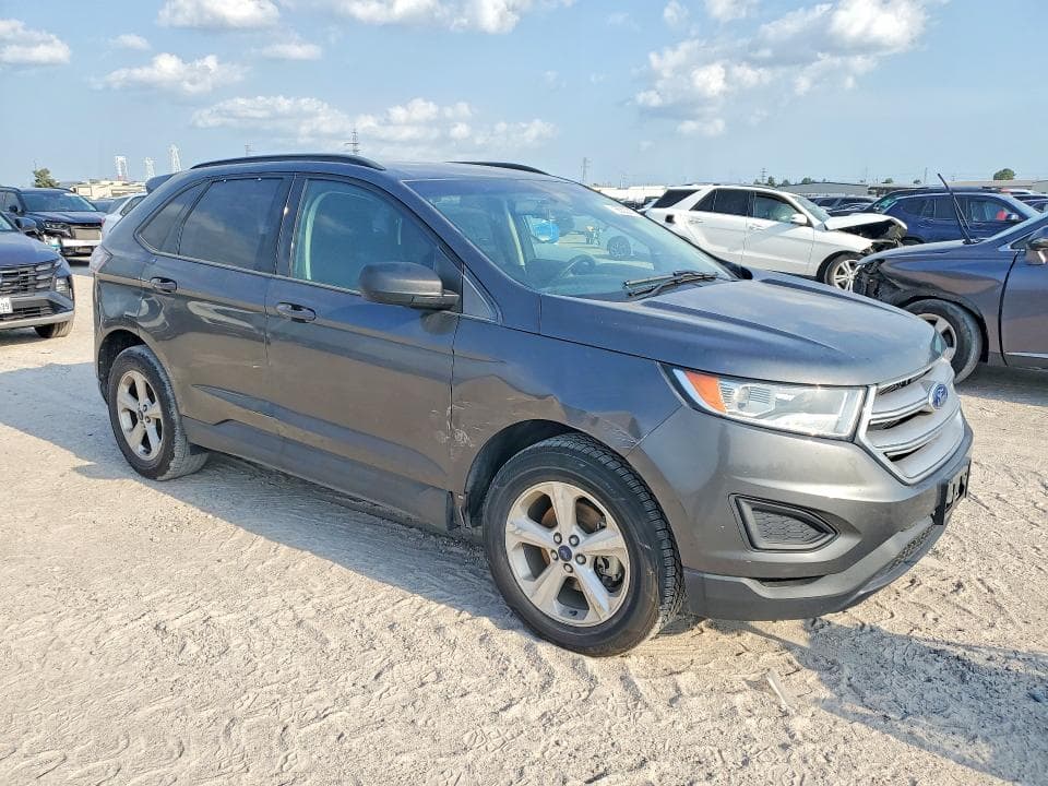2017 FORD EDGE SE 4