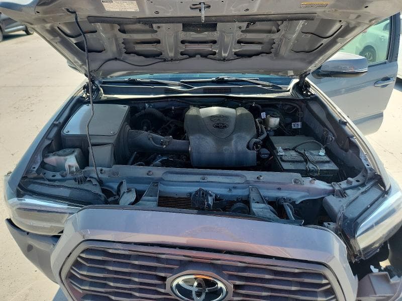 2021 TOYOTA TACOMA TRD SPORT 11