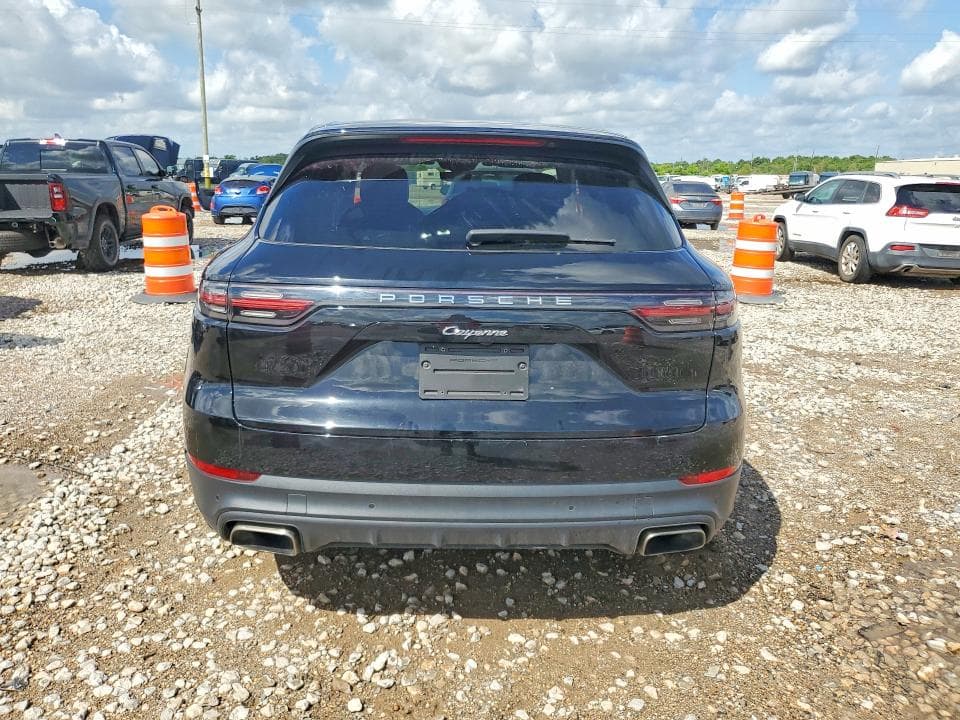 2020 PORSCHE CAYENNE 6