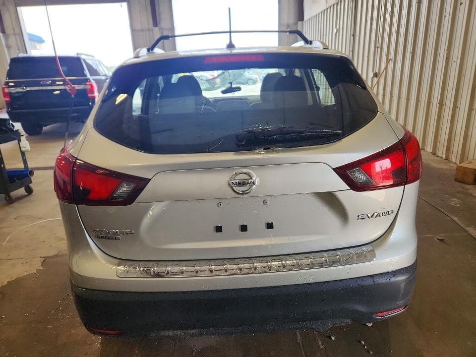 2018 NISSAN ROGUE SPORT SV 6