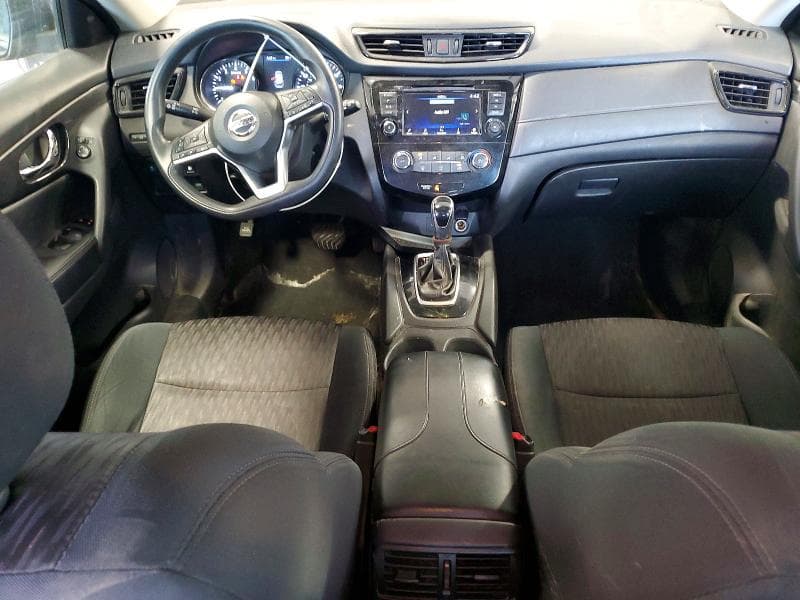 2018 NISSAN ROGUE S 8