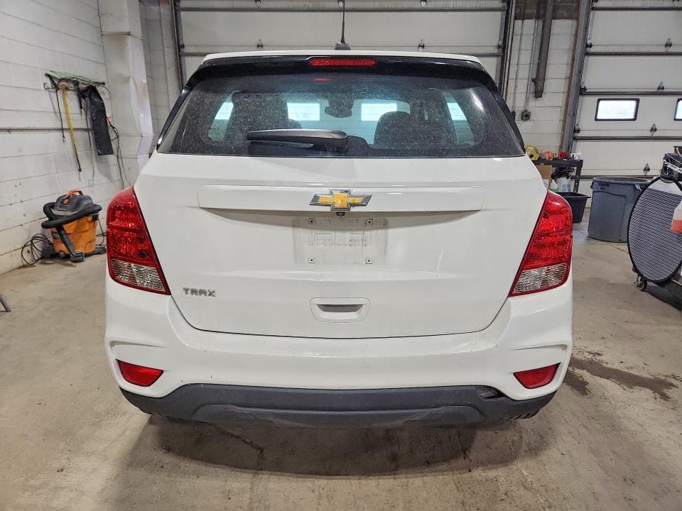 2017 CHEVROLET TRAX LS 6