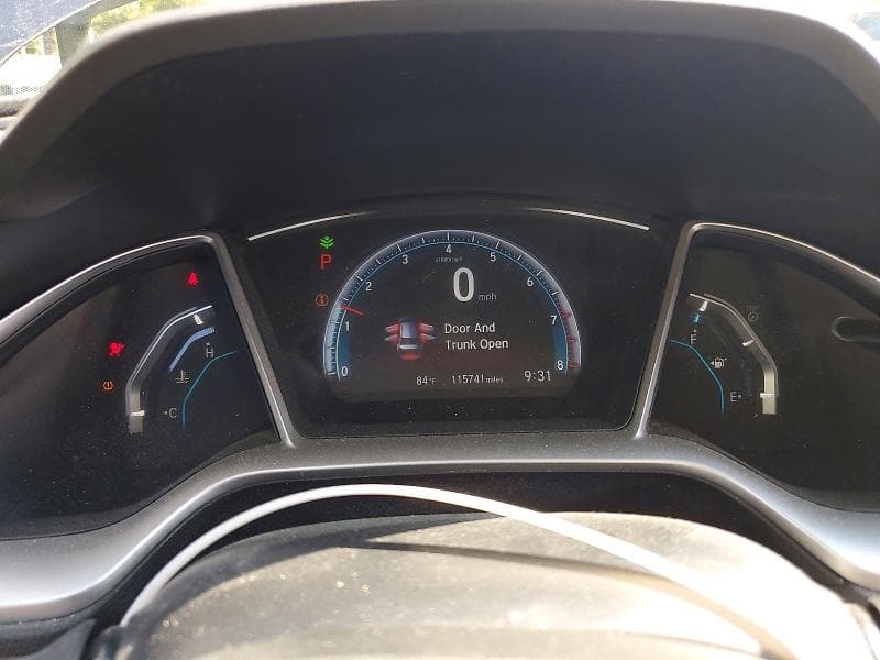2018 HONDA CIVIC EX 9