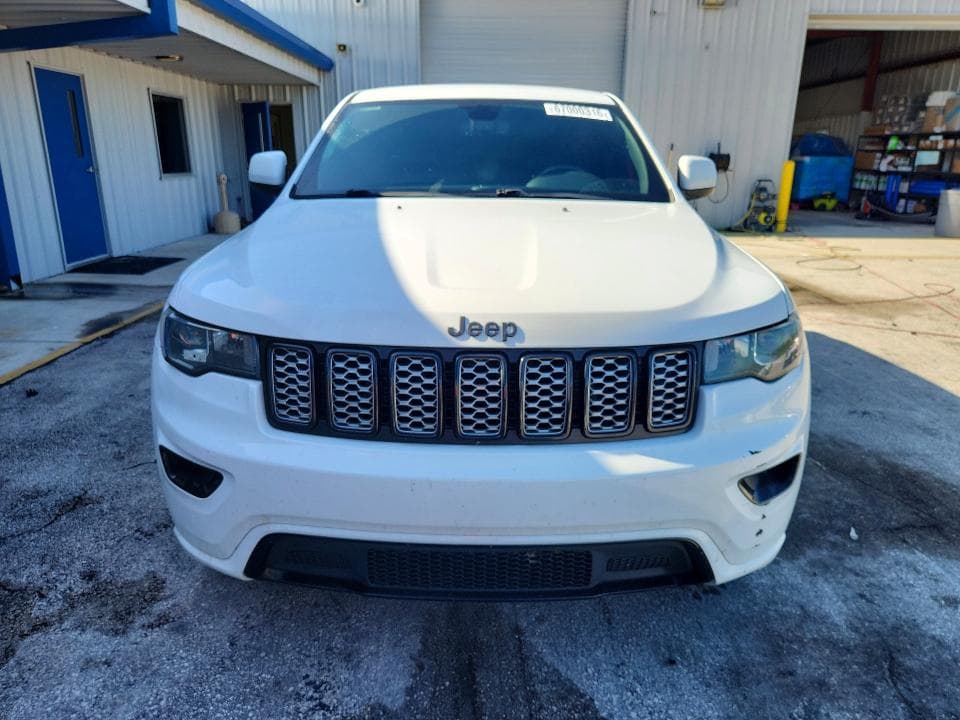 2018 JEEP GRAND CHEROKEE LAREDO 5