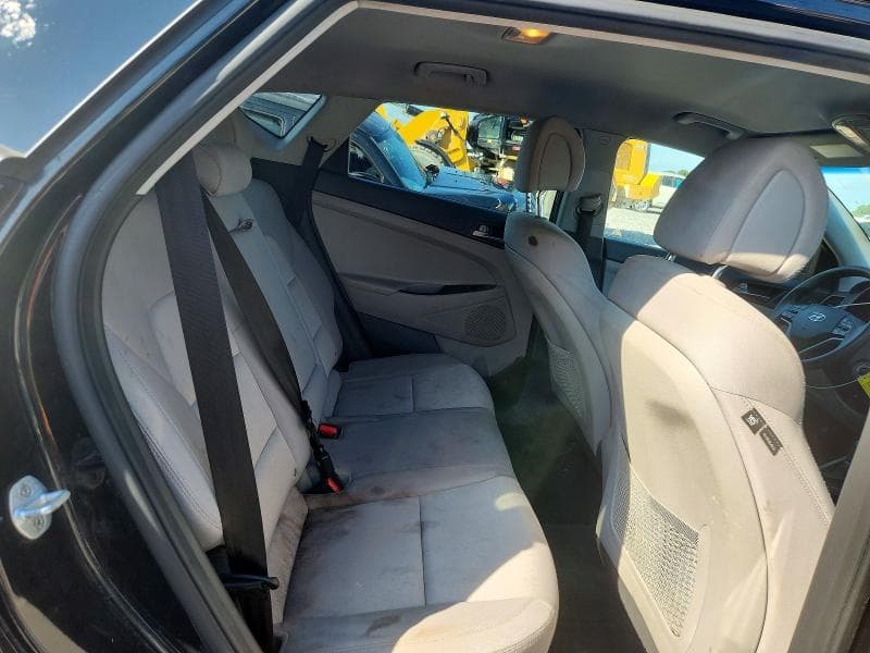 2018 HYUNDAI TUCSON SEL 11