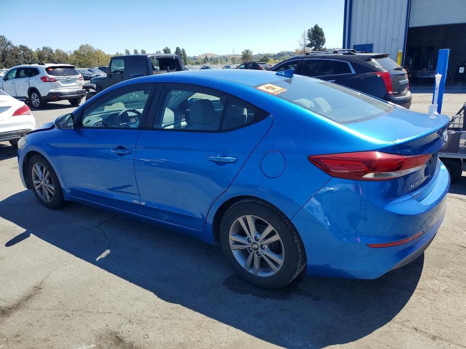 2017 HYUNDAI ELANTRA SE 2