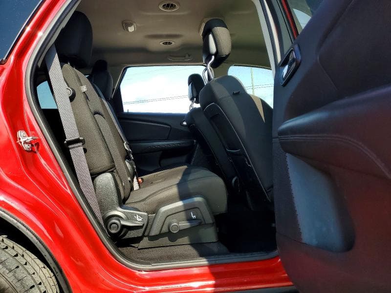 2020 DODGE JOURNEY SE 11