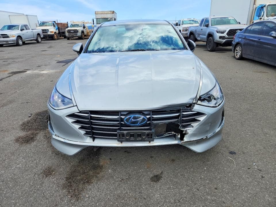 2020 HYUNDAI SONATA SE 5