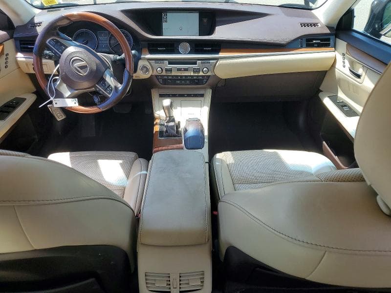 2018 LEXUS ES 350 8