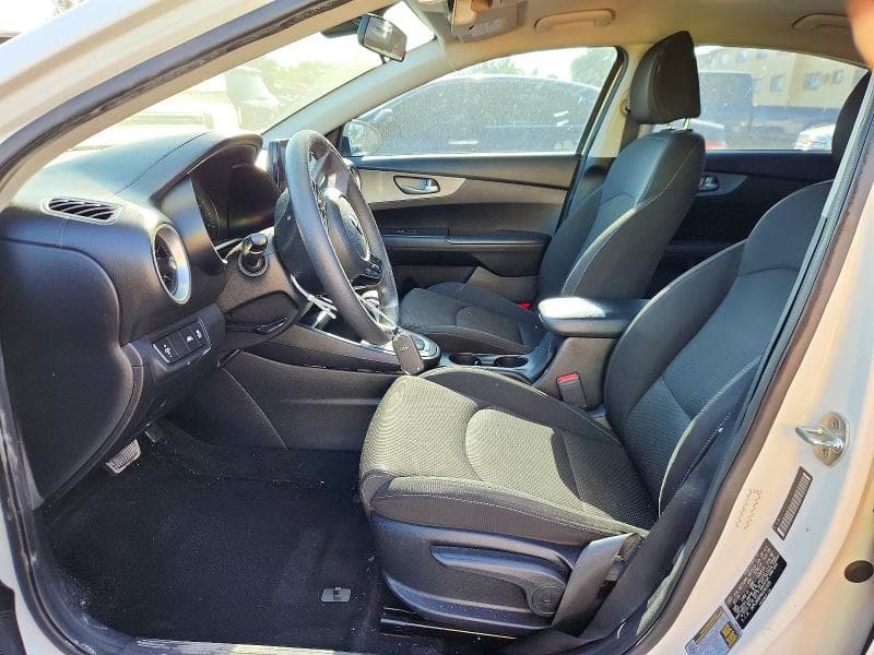 2019 KIA FORTE LXS 7