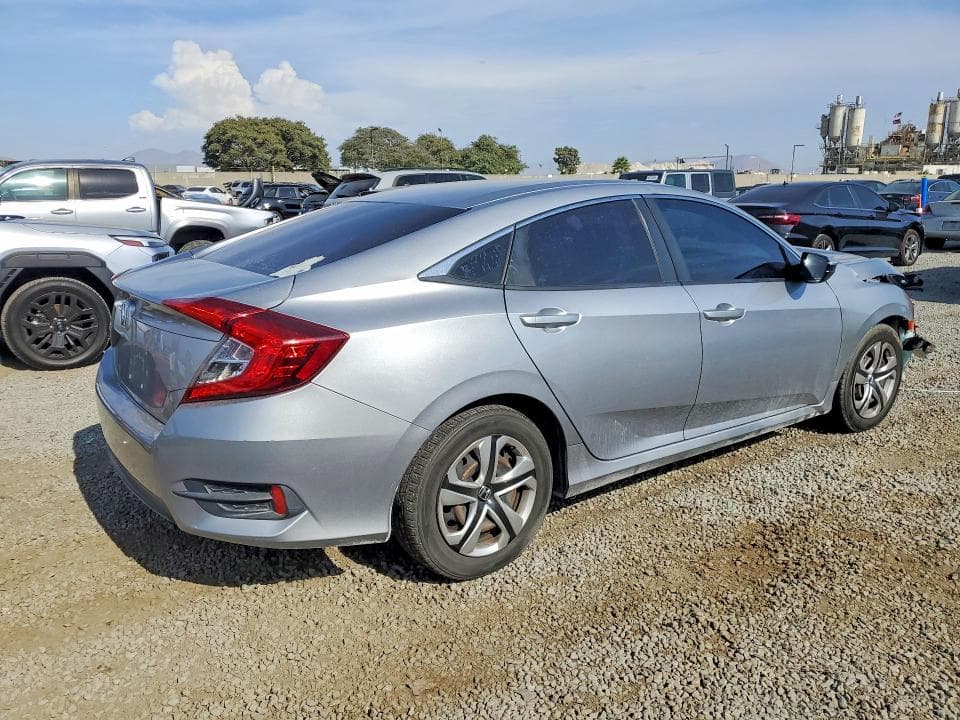 2018 HONDA CIVIC LX 3