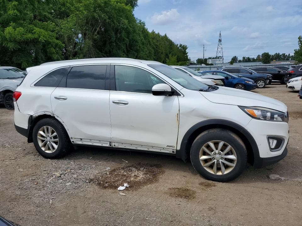 2017 KIA SORENTO LX 4