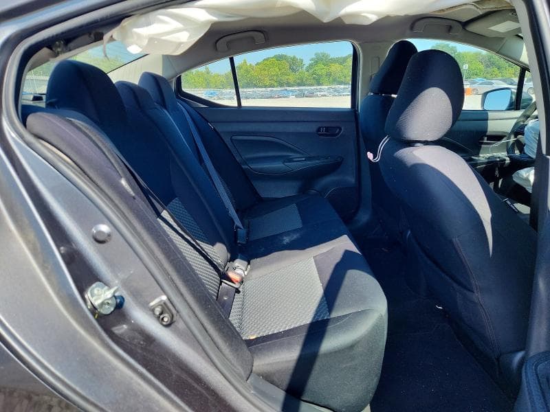 2023 NISSAN VERSA S 10