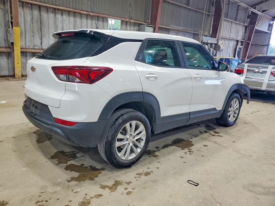 2023 CHEVROLET TRAILBLAZER LS 3