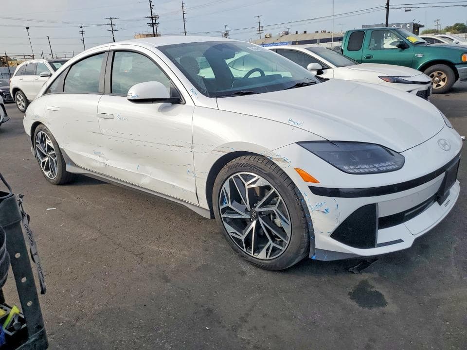 2025 HYUNDAI IONIQ 6 SEL 4