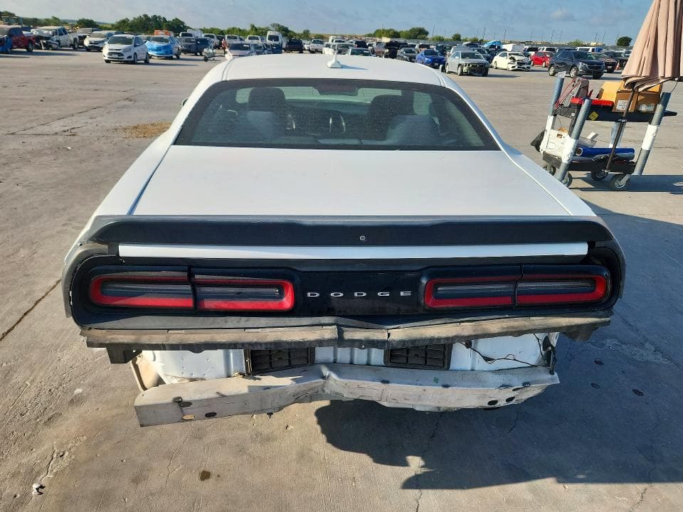 2018 DODGE CHALLENGER SXT 6