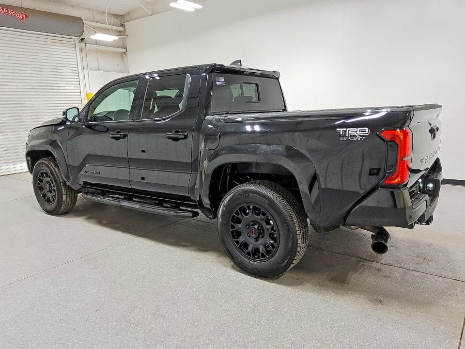 2025 TOYOTA TACOMA TRD SPORT 2