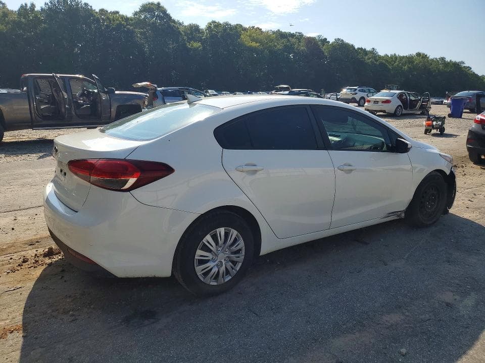 2017 KIA FORTE LX 3