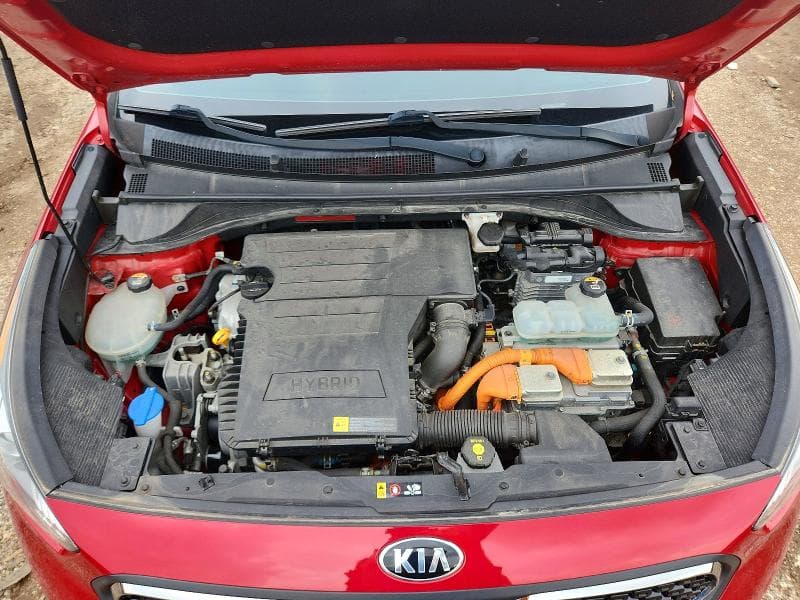 2019 KIA NIRO LX 11