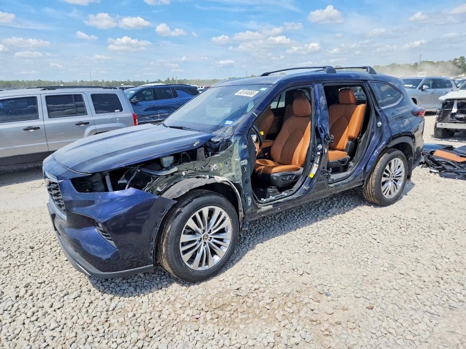 2024 TOYOTA HIGHLANDER PLATINUM - 1