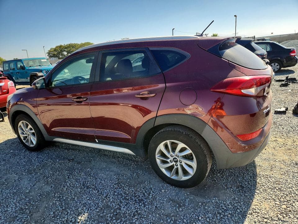 2017 HYUNDAI TUCSON SE 2