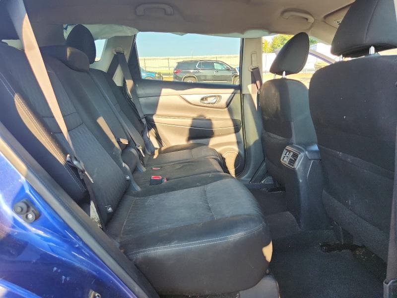 2017 NISSAN ROGUE SV 11