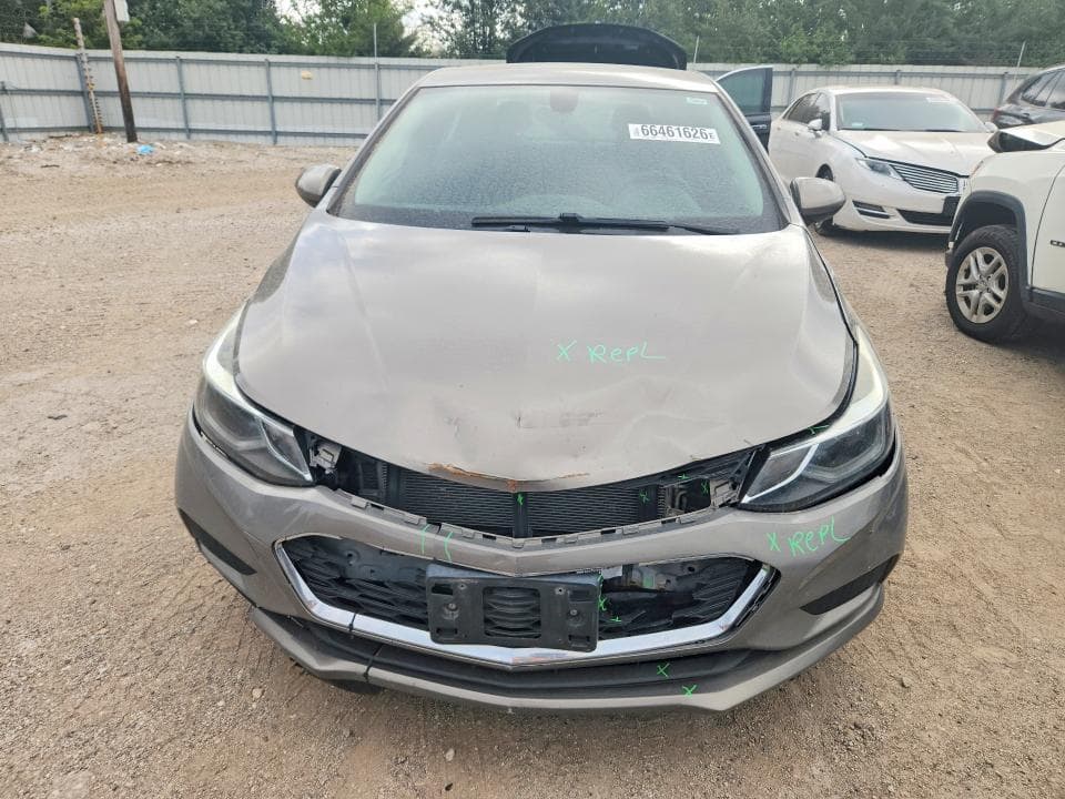 2017 CHEVROLET CRUZE LT 5