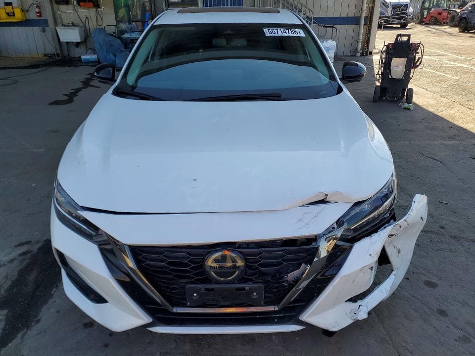 2021 NISSAN SENTRA SR 5