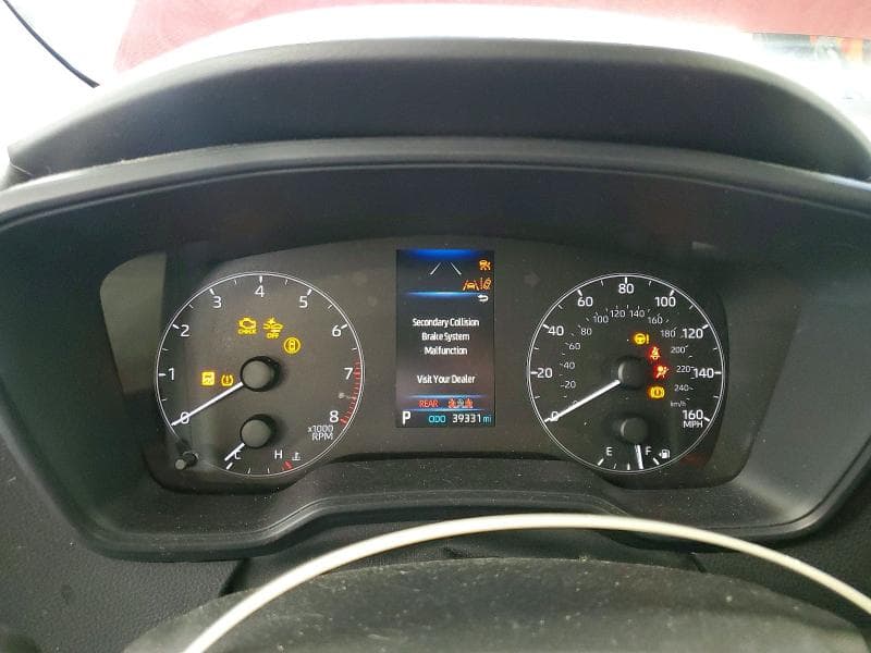2023 TOYOTA COROLLA LE 9