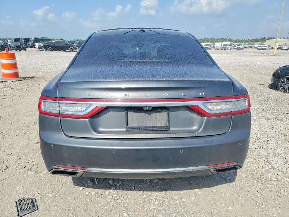 2017 LINCOLN CONTINENTAL RESERVE 6