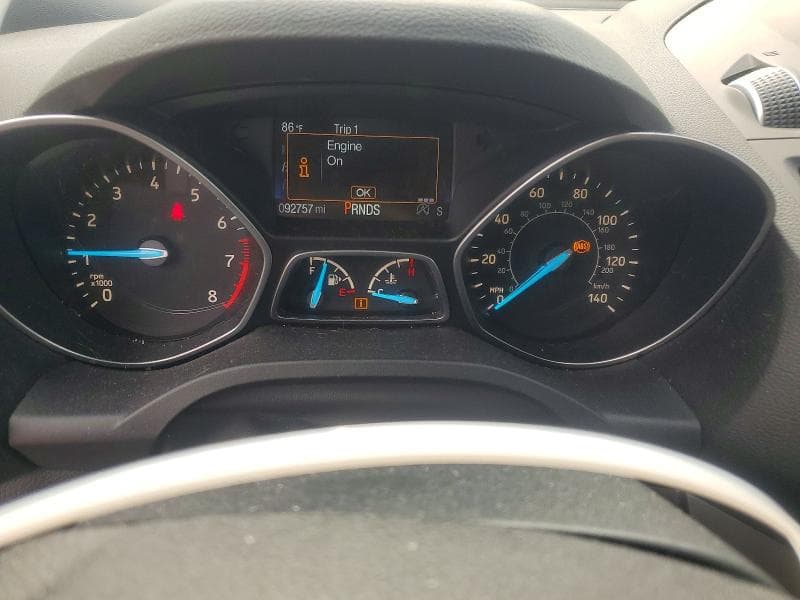 2017 FORD ESCAPE SE 9