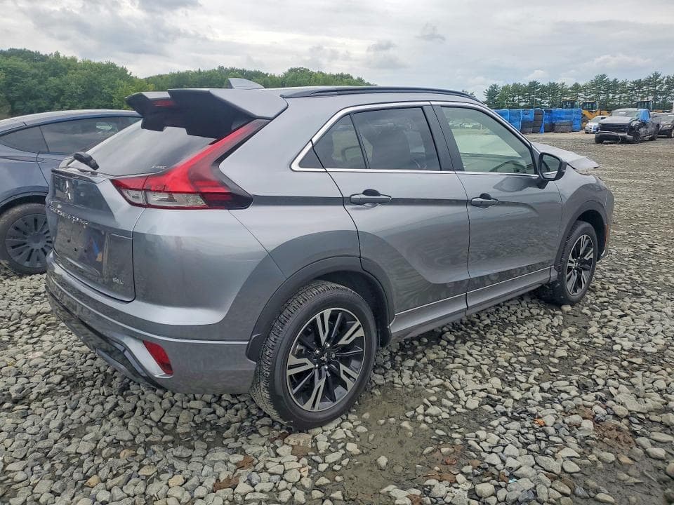 2024 MITSUBISHI ECLIPSE CROSS SE 3