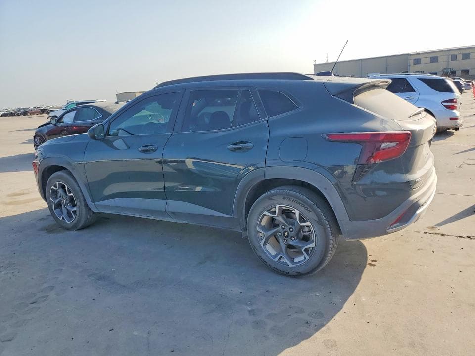 2026 CHEVROLET TRAX 1LT 2