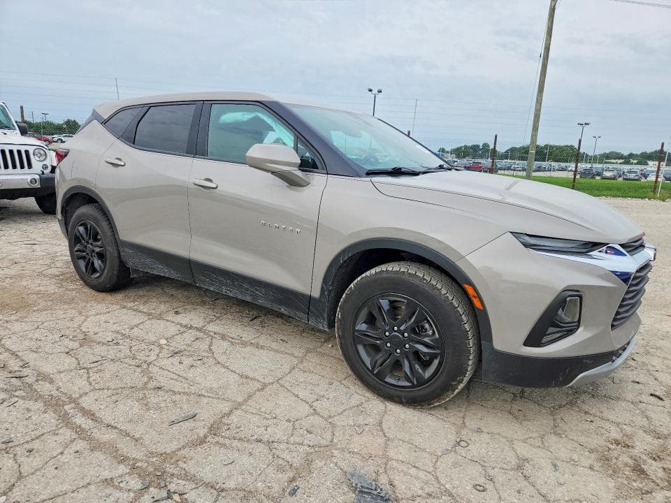 2021 CHEVROLET BLAZER 2LT 4