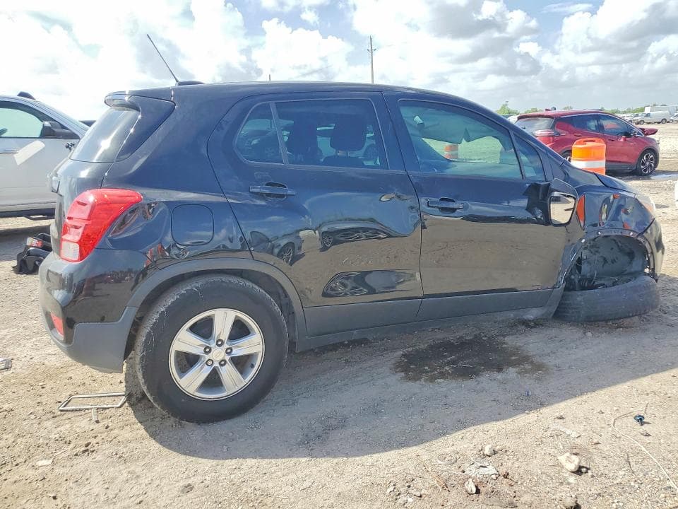 2019 CHEVROLET TRAX LS 3