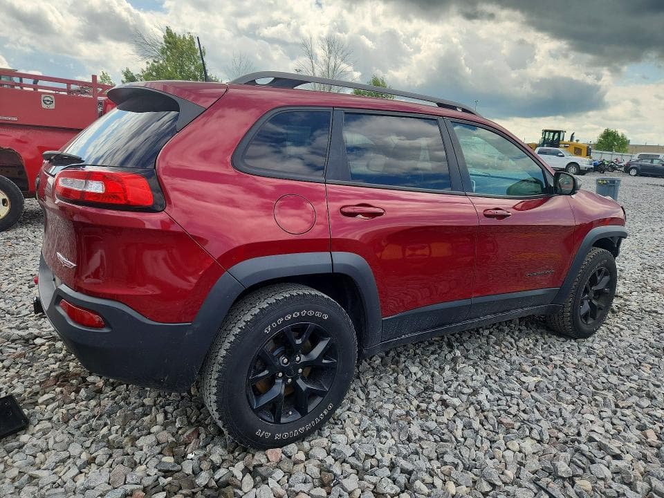 2017 JEEP CHEROKEE TRAILHAWK 3
